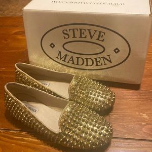 Steve Madden gold studs slides 8.5